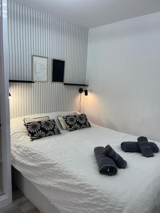 Urban Home By Unique Rooms Burgo Εξωτερικό φωτογραφία